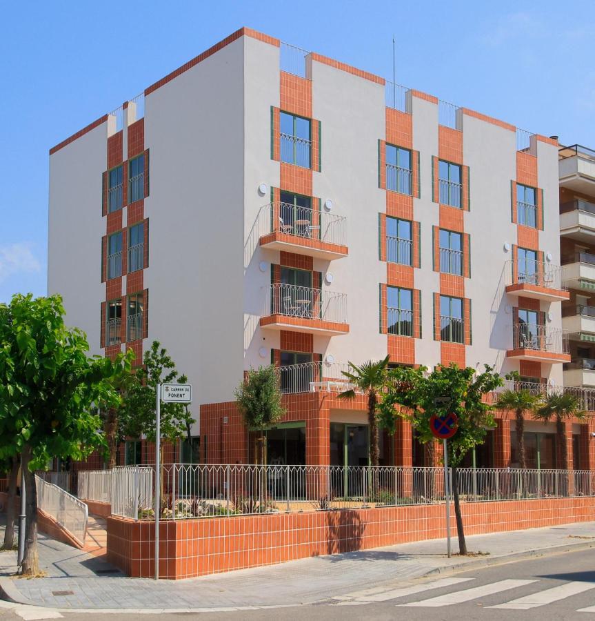 Terra Aurea Aparthotel 살루 외부 사진